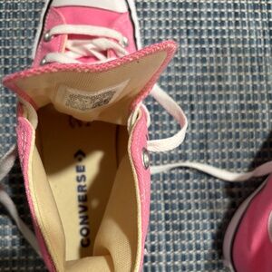 New Converses in Pink Unisex - Women's 7.5
